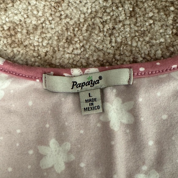 large Papaya pink keyhole cropped blouse - Picture 3 of 3